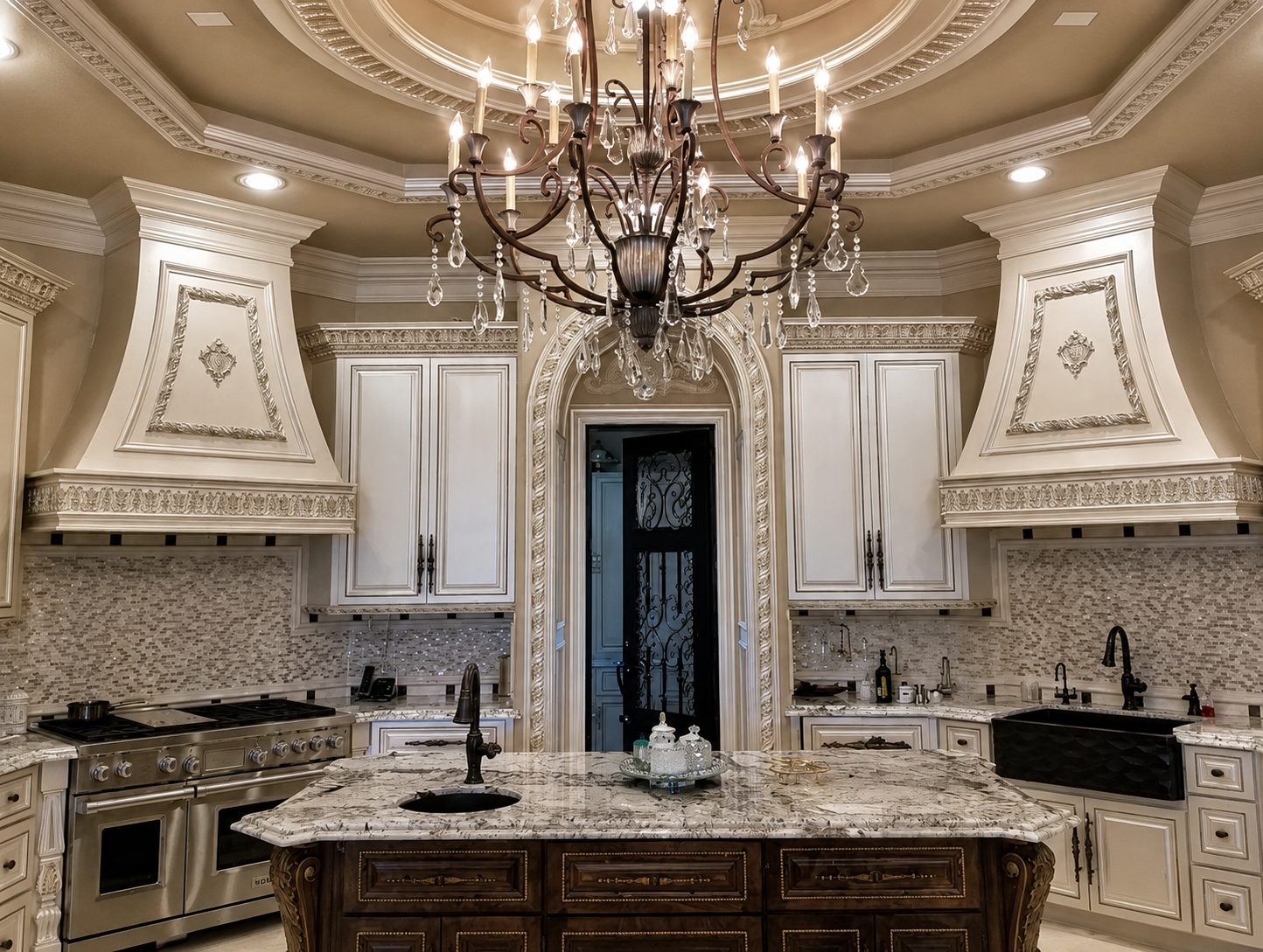 Painted and glazed cabinetry project, photo 9