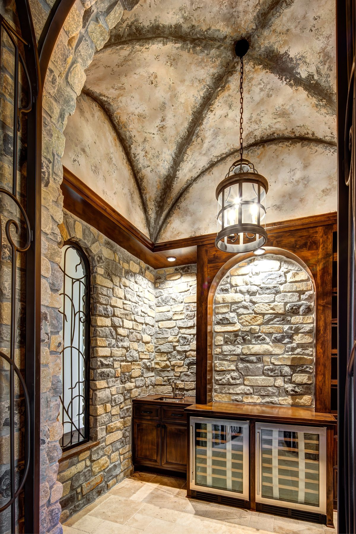Hand-painted ceiling in a Houston area home, project photo 5