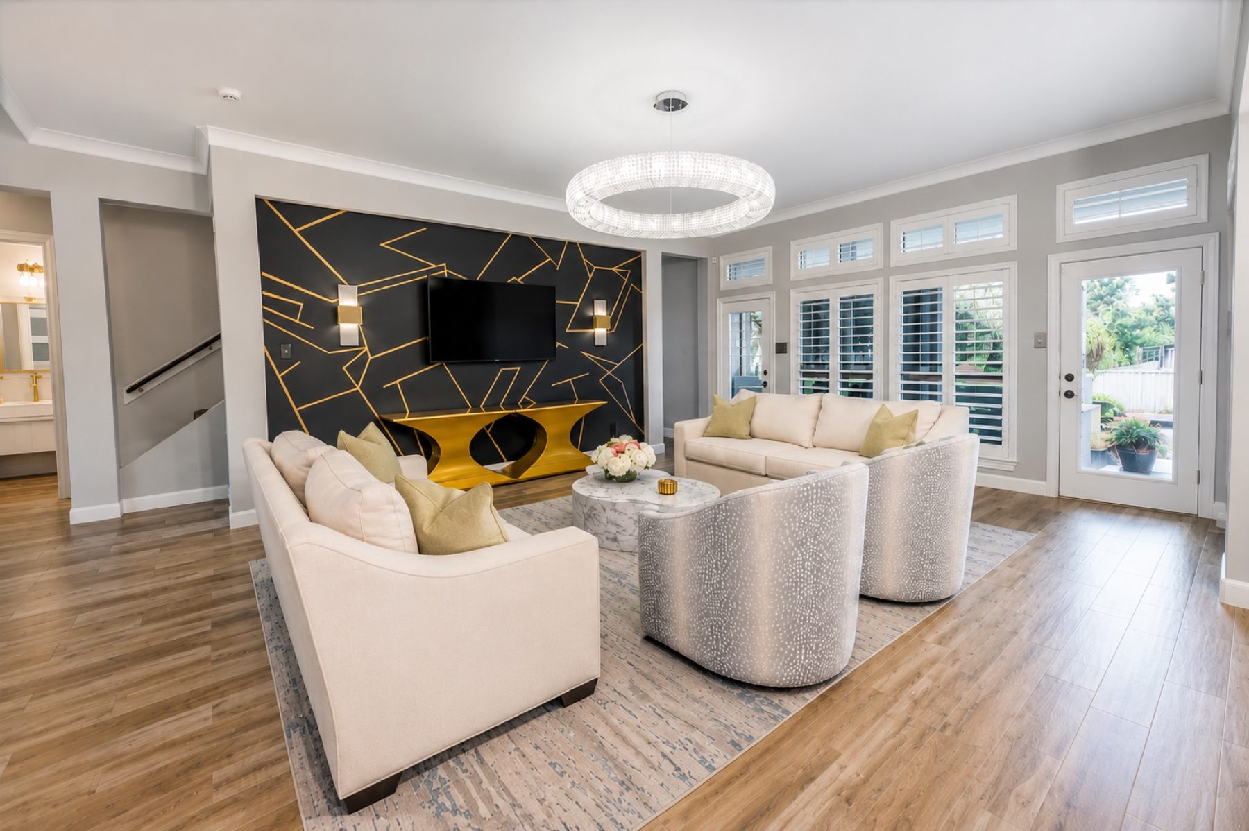 Hand-painted mural and decorative plaster room finish, project photo 76