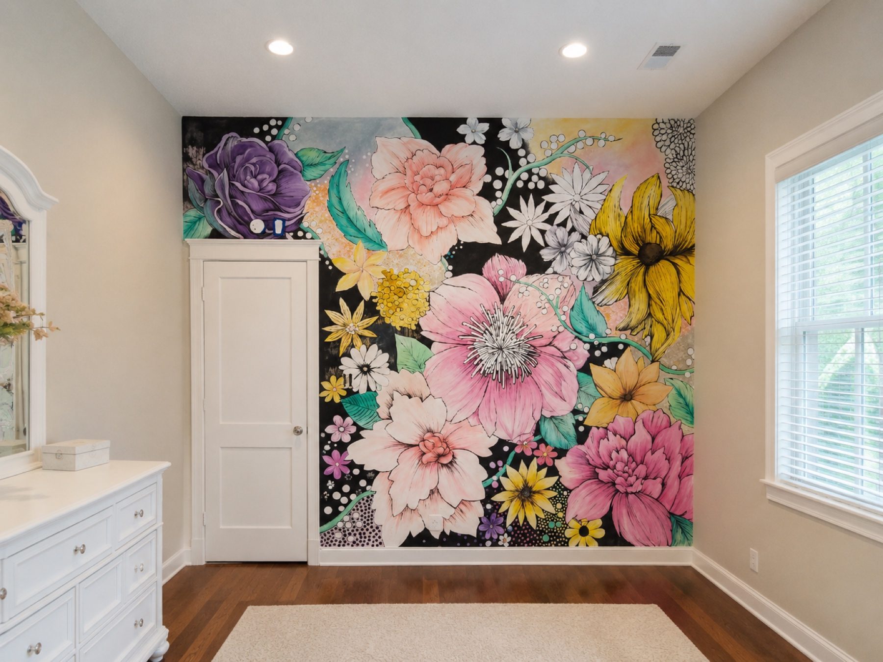 Hand-painted mural and decorative plaster room finish, project photo 81