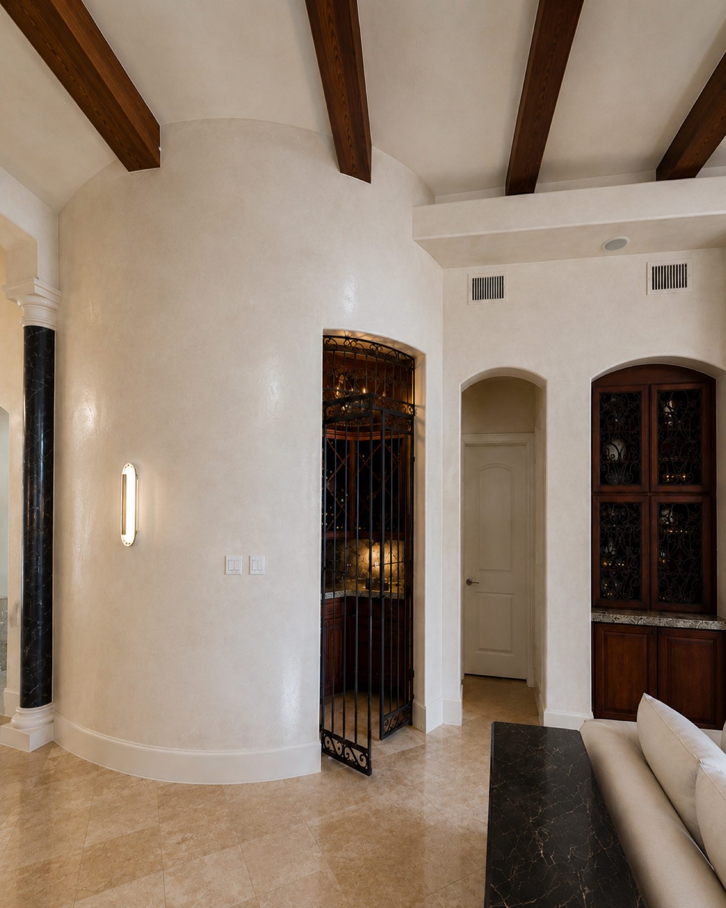 Italian plaster applied by hand in a residential entry