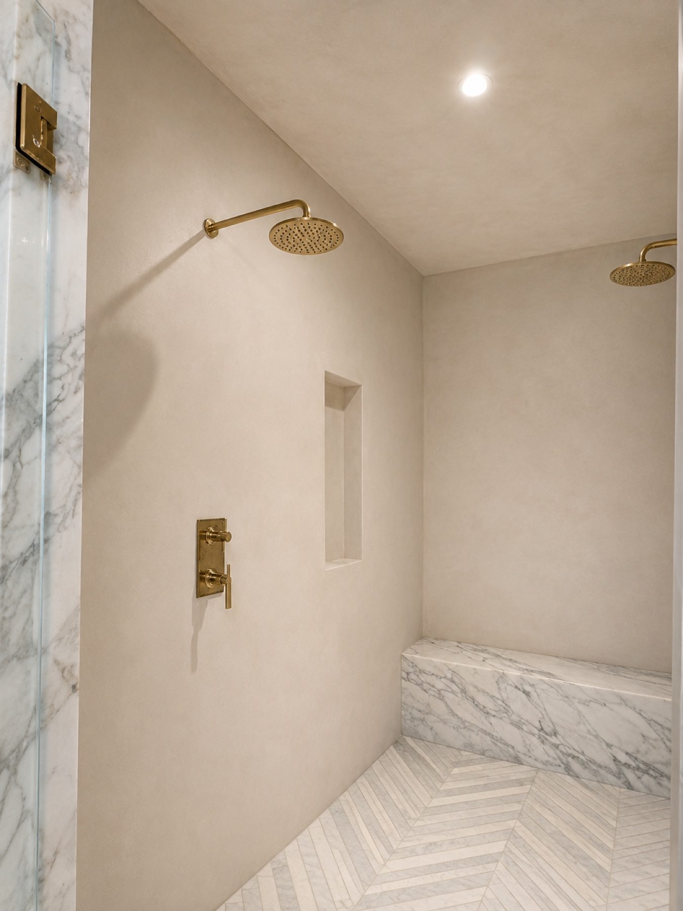 Venetian and Italian decorative plaster wall finished by hand, project photo 20