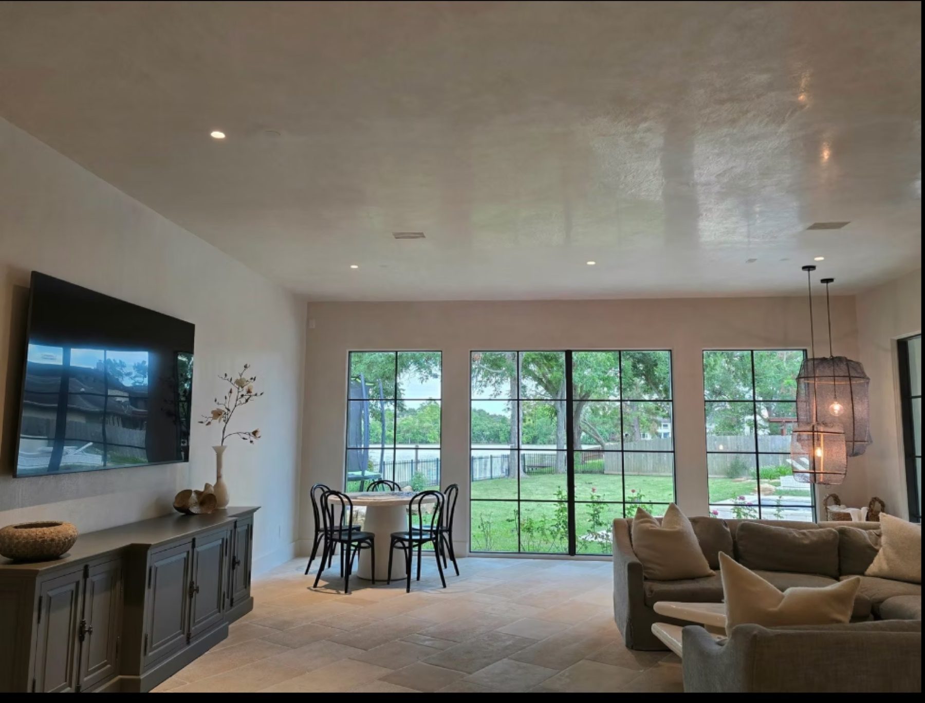 Venetian and Italian decorative plaster wall finished by hand, project photo 25