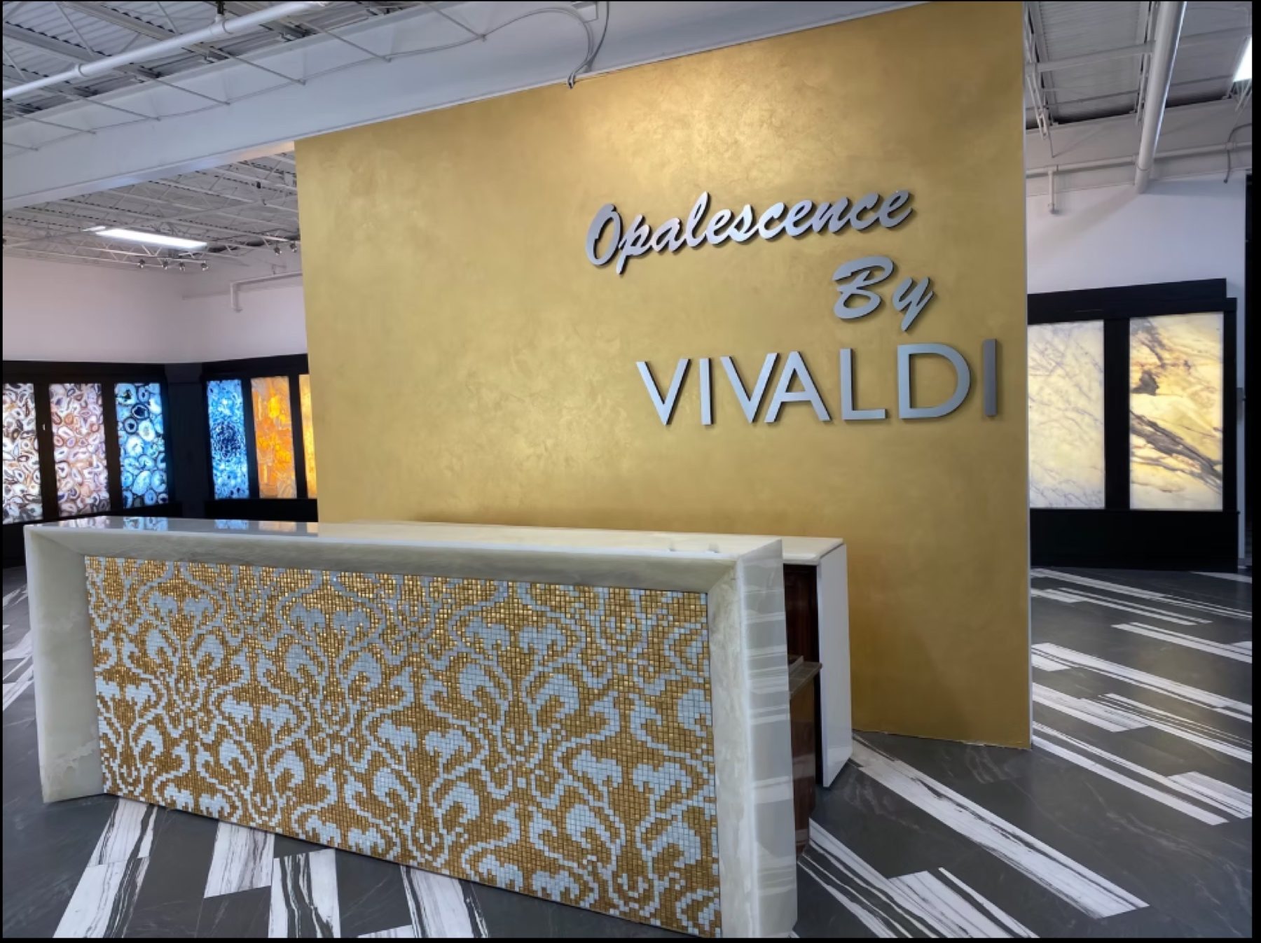 Venetian and Italian decorative plaster wall finished by hand, project photo 48
